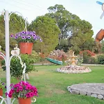 Kouros Resort